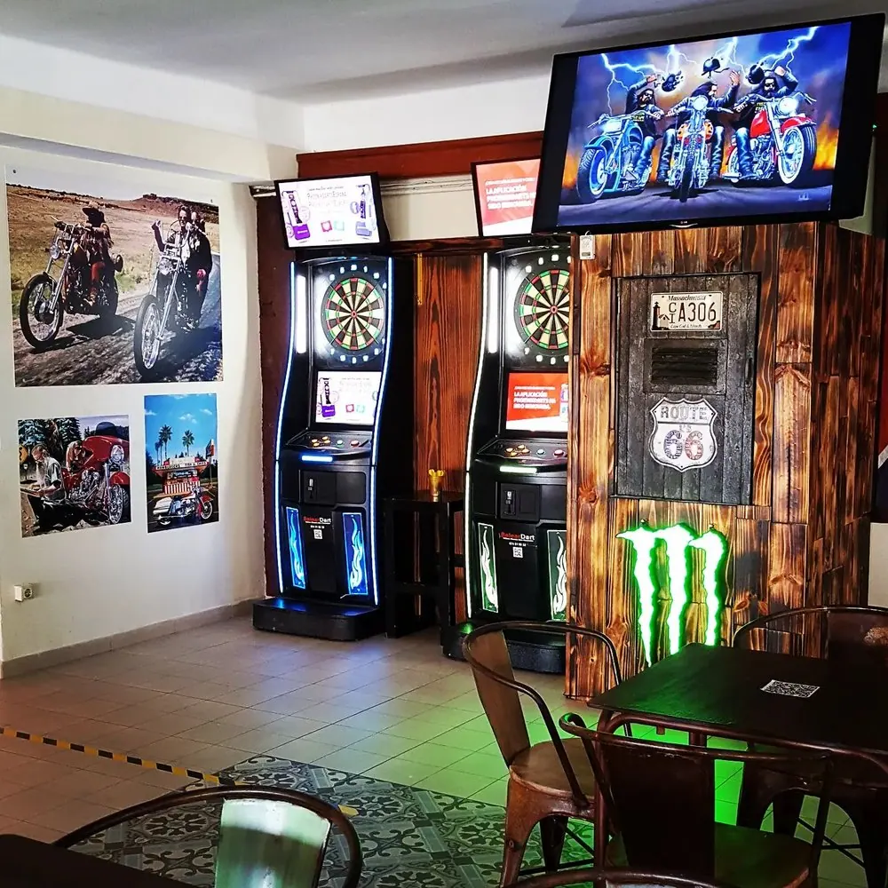 Hollister Bash Saloon – Foto 5