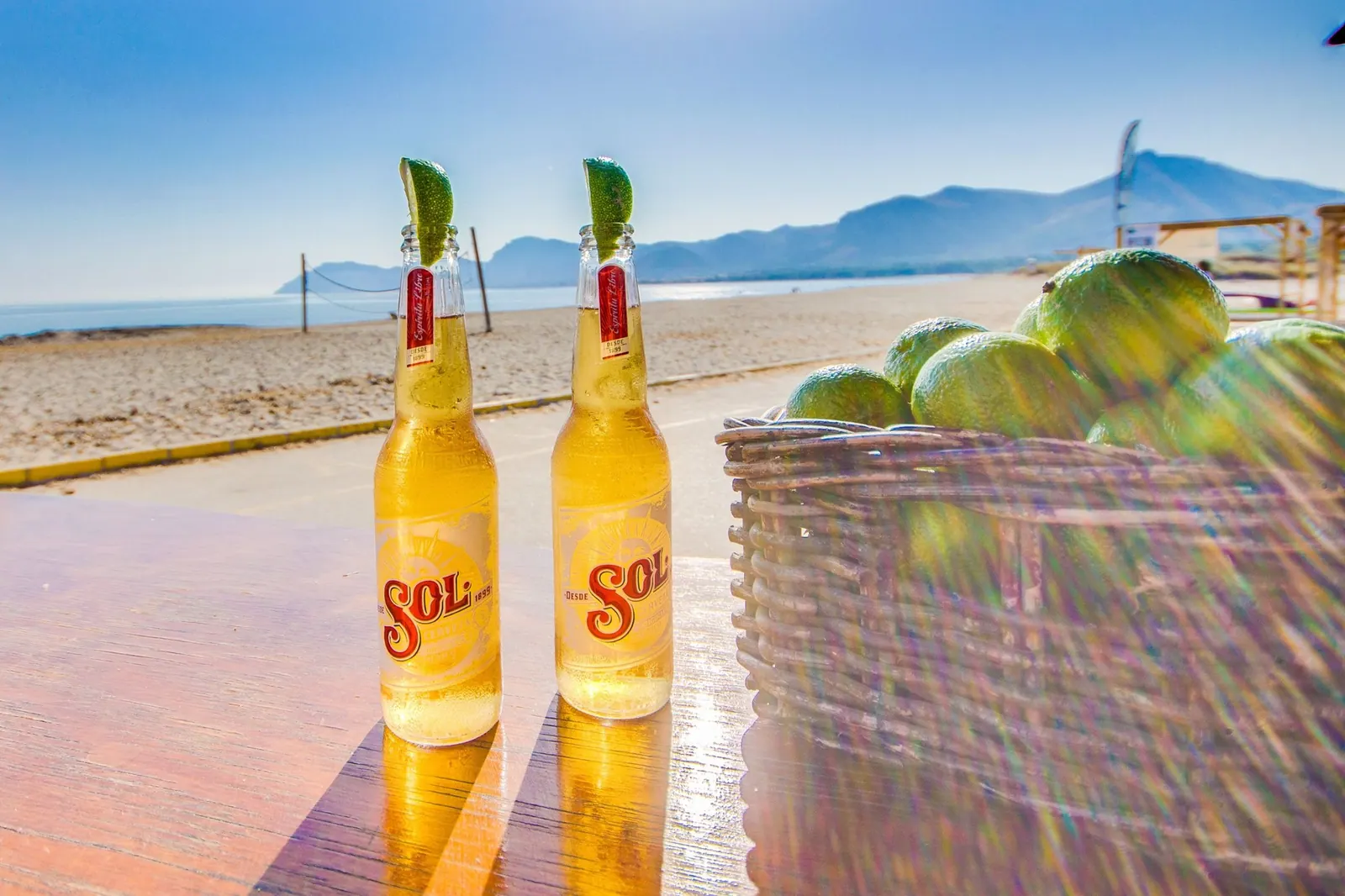 EL SOL BEACH RESTAURANT & SUNSHINE BAR – Foto 4