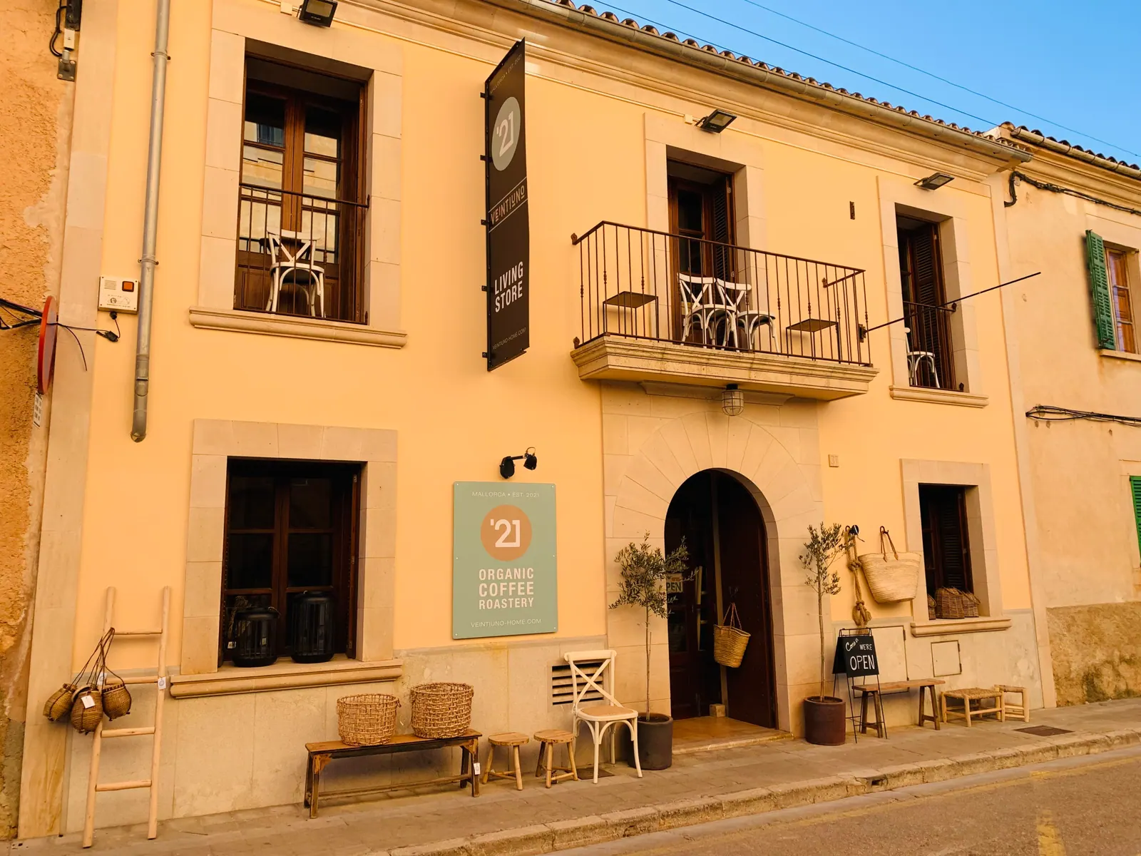 Living Store Veintiuno Santanyi – Foto 6