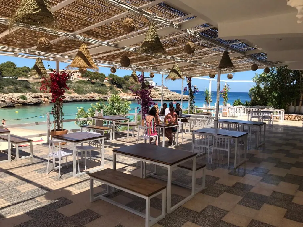 Kaikuana Beach Restaurant – Foto 1