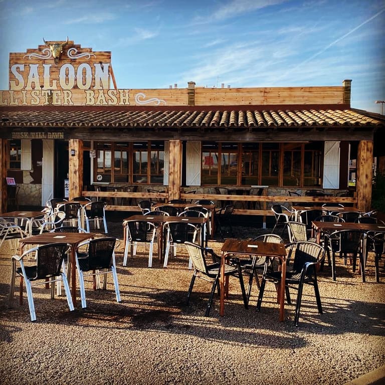 Hollister Bash Saloon – Foto 2